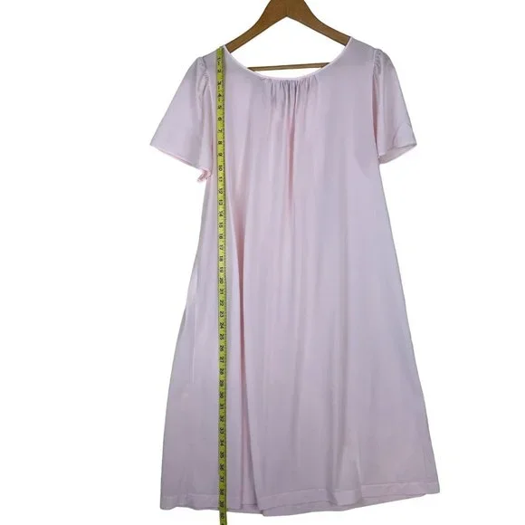 Vintage Nightgown/Robe Set Women’s Size Medium Shadowline Pink Nylon Rose Trim - Picture 13 of 13